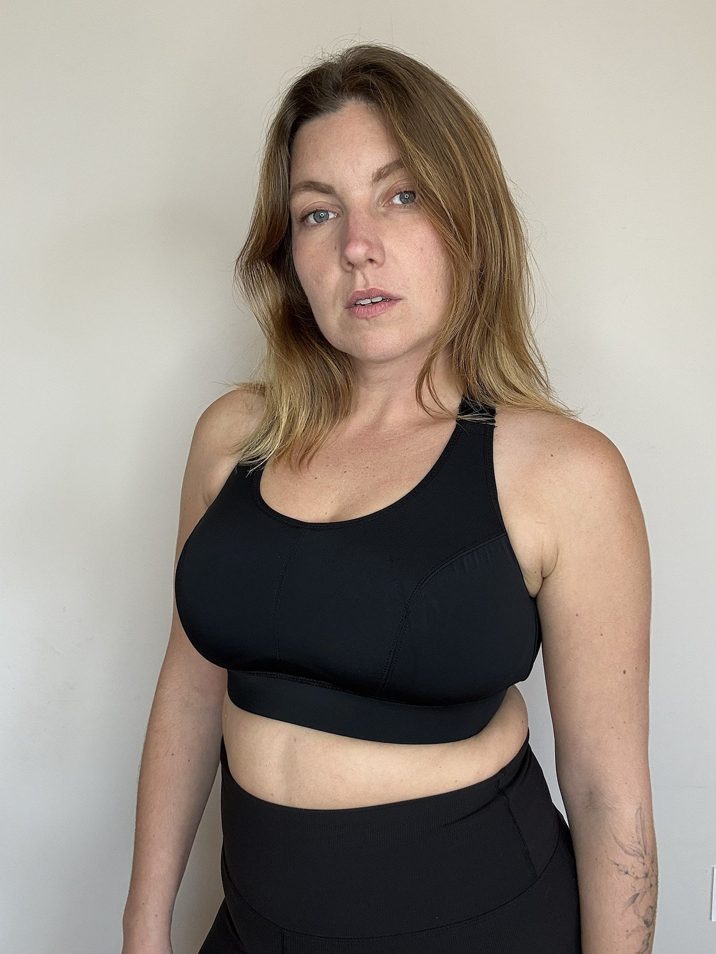 חזיית ספורט מידות גדולות - ליב