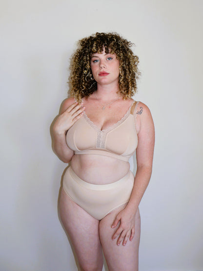 חזייה ללא ברזלים מידות גדולות - איב