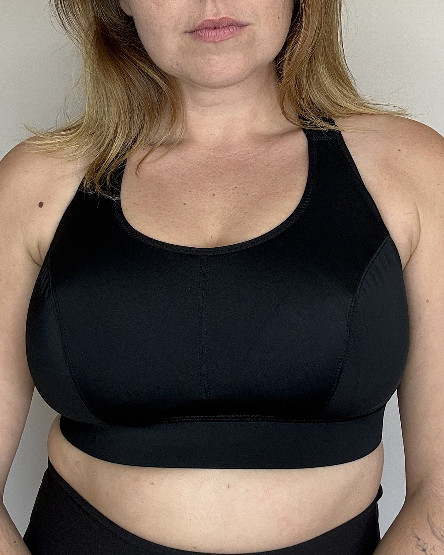 חזיית ספורט מידות גדולות - ליב