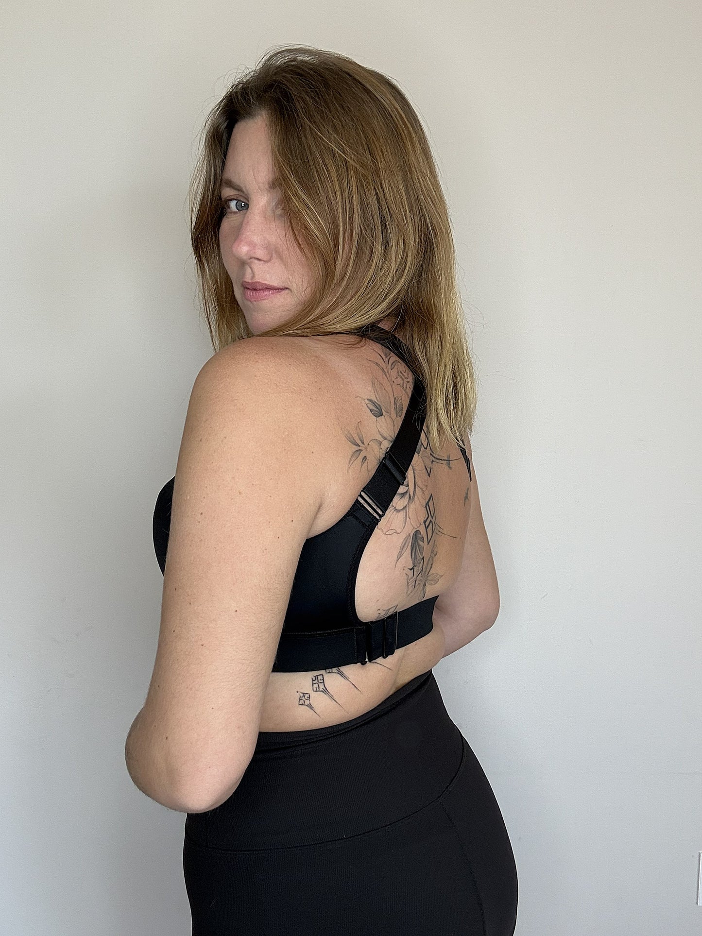 חזיית ספורט מידות גדולות - ליב