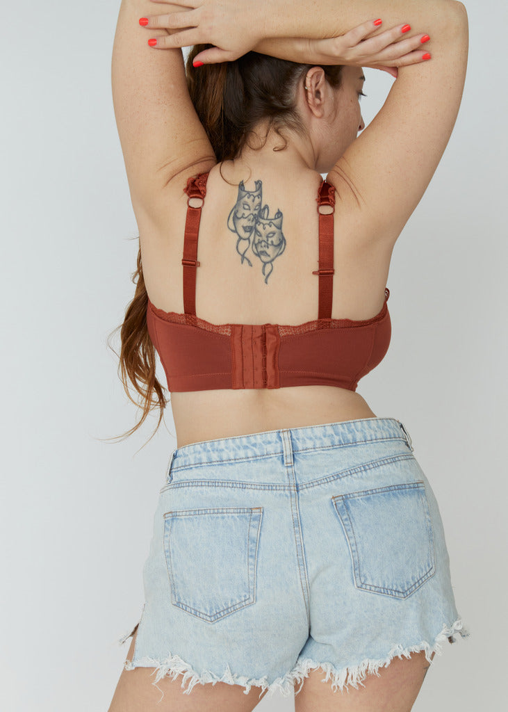 חזייה ללא ברזלים מידות גדולות - איב