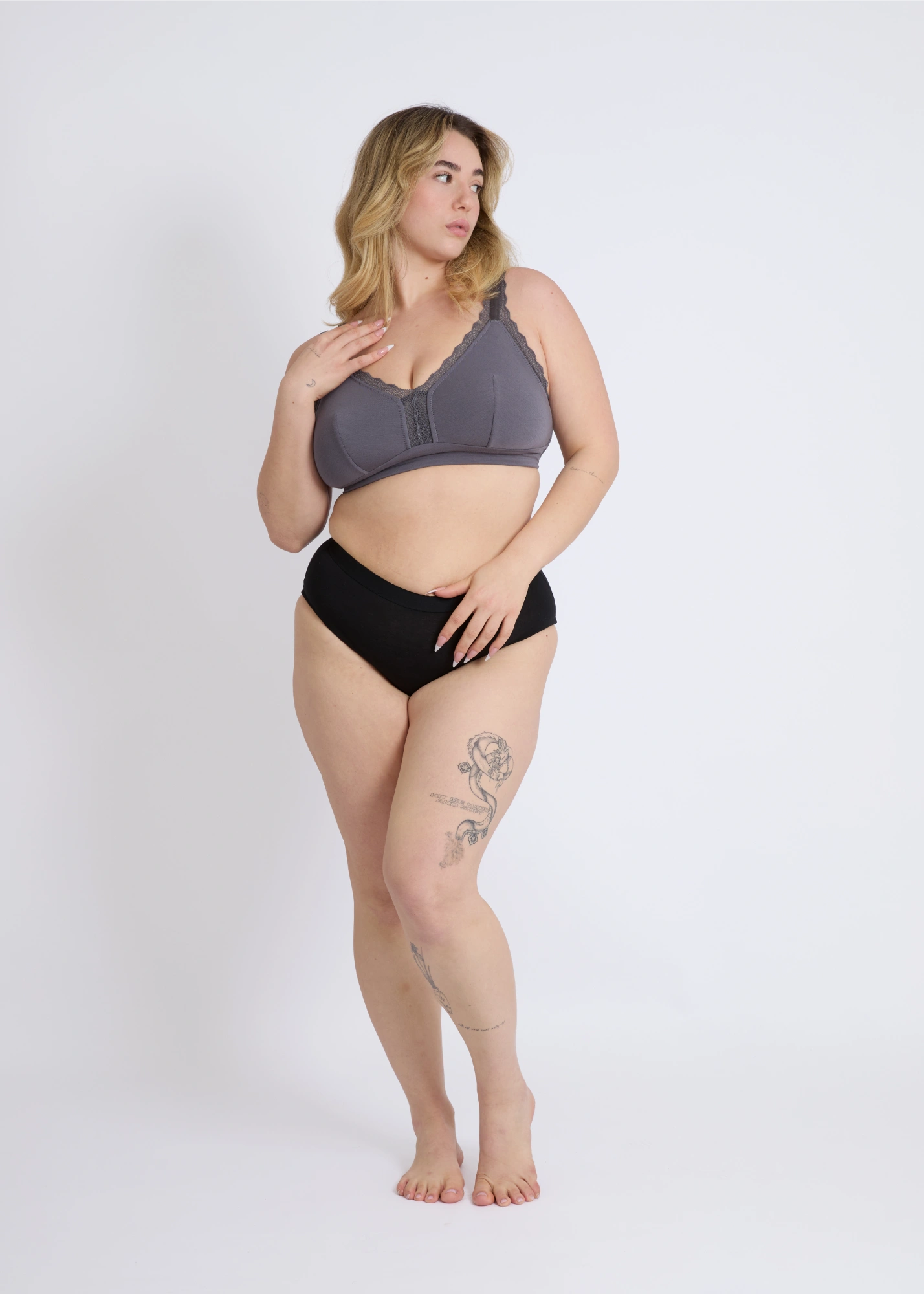 חזייה ללא ברזלים מידות גדולות - איב